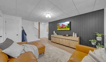 1001 9th Avenue Pl SE, Altoona, IA 50009