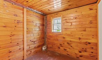 96 French St, Acton, ME 04001