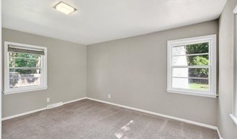 319 Polk St, Anoka, MN 55303