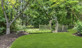 34 Bruns Rd, West Allenhurst, NJ 07711