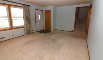 141 Strese Ln, Apple Valley, MN 55124