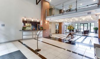 1021 N GARFIELD St 118, Arlington, VA 22201
