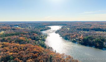 1882 Dillingham Dr, Allegan, MI 49010