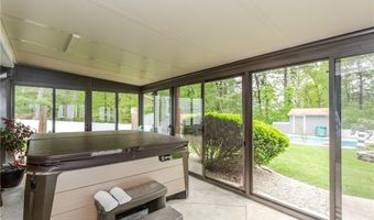 3 Blue Spruce Dr, Coventry, RI 02816