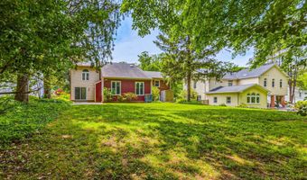 7607 MARYKNOLL Ave, Bethesda, MD 20817