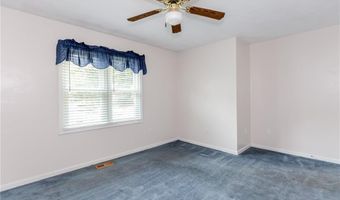 20 Birch View Ct, Cranston, RI 02921
