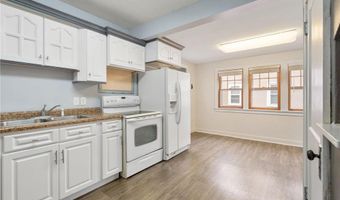 910 8th Ave SW, Austin, MN 55912