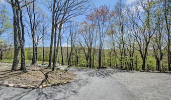 25 Arciel Dr, Albrightsville, PA 18210