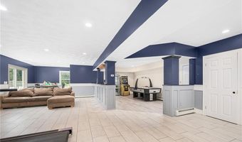 291 Old Oxford Rd, North Smithfield, RI 02896