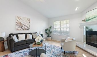 1193 LINKSIDE Ct E, Atlantic Beach, FL 32233