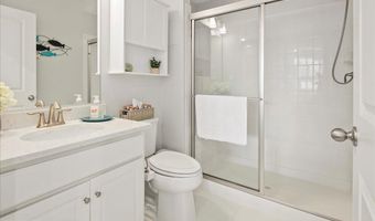 8125 BOCK FARM Pl, Alexandria, VA 22306