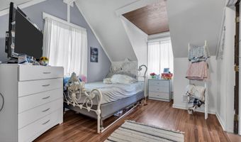 614 Bay Blvd, Bayville, NJ 08721