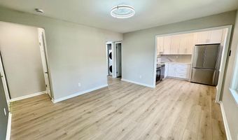 2008 38TH St SE 302, Washington, DC 20020