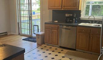47 Robin St, Bristol, CT 06010