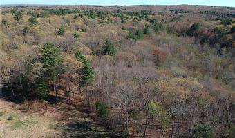 150 Lenihan Ln, East Greenwich, RI 02818