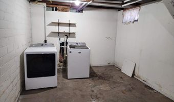 908 E 9th St, Atlantic, IA 50022