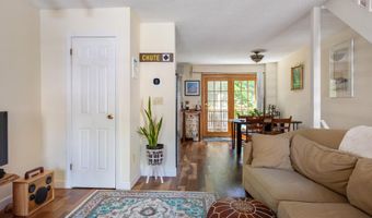 89 N Champlain St L, Burlington, VT 05401