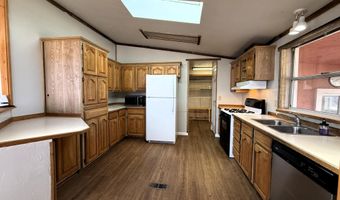 1915 Thomas Jefferson Ave, Battle Mountain, NV 89820
