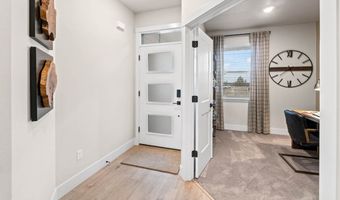 21640 SE FUJI Dr, Bend, OR 97702