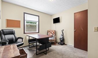 10960 Easton St NE, Alliance, OH 44601
