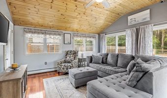 65 Baldwin Rd, Billerica, MA 01821