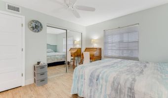 1640 Juno Trl 102A, Astor, FL 32102