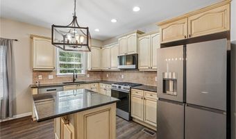 148 Gemstone Ln, Acworth, GA 30101