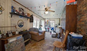 1424 Bear Creek Rd, Bakersville, NC 28705