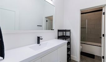 10901 Old Fashion Dr, Bentonville, AR 72713