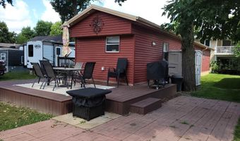 92 Rohr St #24, Arnolds Park, IA 51331