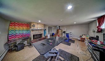 505 S Oak St, Anamosa, IA 52205