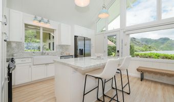 51-529 Kamehameha Hwy 4, Kaaawa, HI 96730