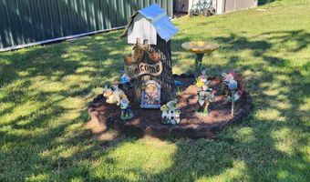 24496 VAUGHN Rd, Veneta, OR 97487