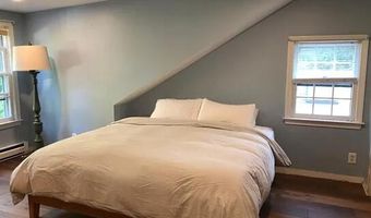 766 Putnam Ave, Barnstable, MA 02630