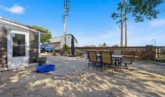 1301 Hilltop Cir, Belle Fourche, SD 57717
