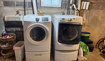 417 Center St, Berne, IN 46711
