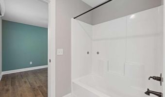 226 Old Canton Cir, Ball Ground, GA 30107