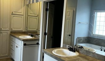 132 Still House Creek Dr, Madison, MS 39110