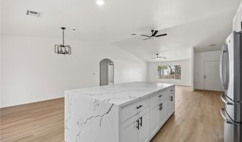 2188 Shadow Canyon Dr, Bullhead City, AZ 86442