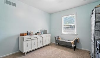 4590 E Johnstown Rd, Columbus, OH 43230