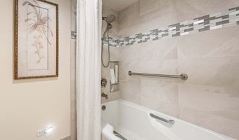 75-6040 ALII Dr 108, Kailua Kona, HI 96740