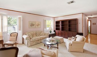 95 Idlebrook Ln, Aberdeen, NJ 07747
