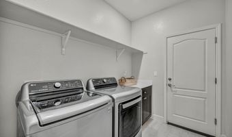 6896 Wheeler Peak Dr, Carson City, NV 89701