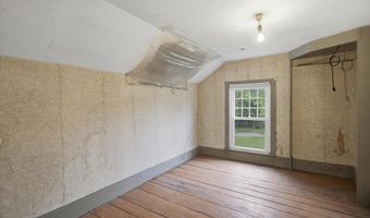 105 Hicks Ave, Bennington, VT 05201
