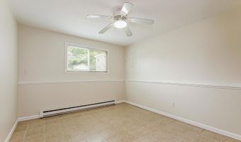 1670 Tudor Dr, Ann Arbor, MI 48103