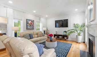 324 Old Harvard Rd, Boxborough, MA 01719