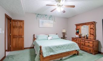 940 E County Road 825 N, Bainbridge, IN 46105