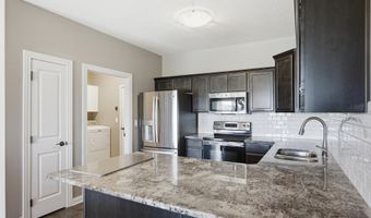 2420 3rd Ave SE, Altoona, IA 50009