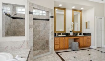 5909 ZAKI Ln, Apollo Beach, FL 33572