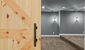23369 WALKING WOODS Ln, Aldie, VA 20105